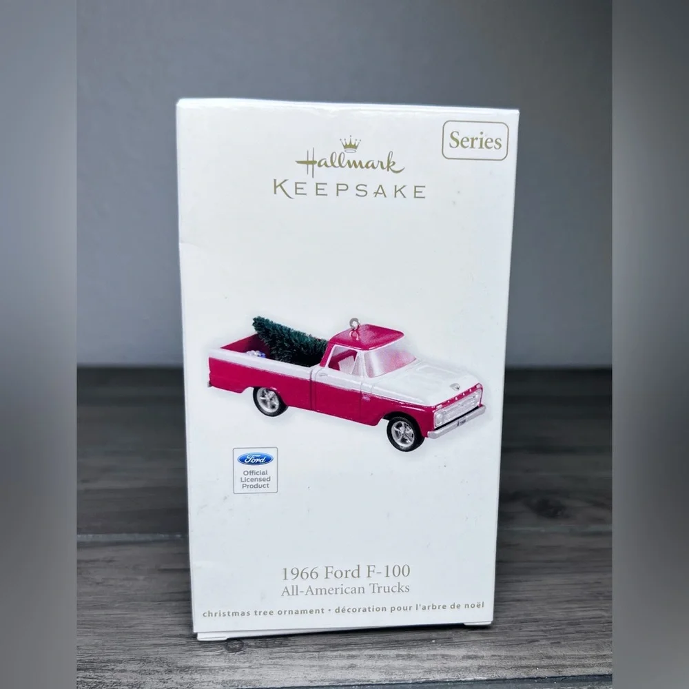 Hallmark 2012 NIB 1966‎ Ford All-American Trucks #18 series Christmas Ornament